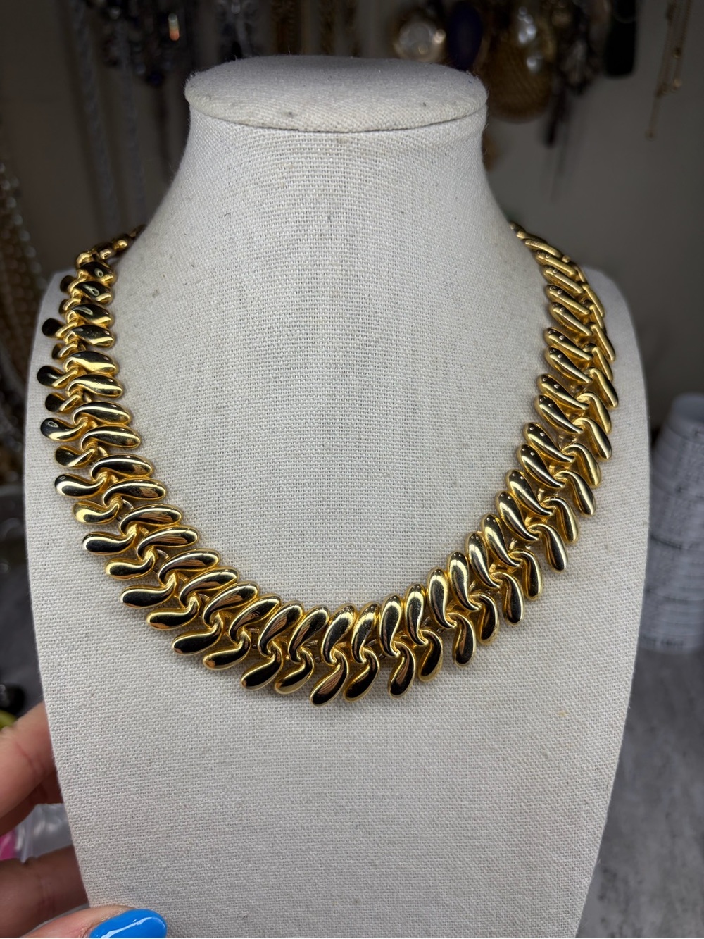 Vintage Snap Clasp Necklace Gold Tone Jewelry